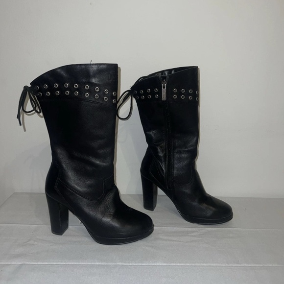 Harley Davidson Black Heeled Boots with Eyelet Accents sz 6 - Picture 2 of 8
